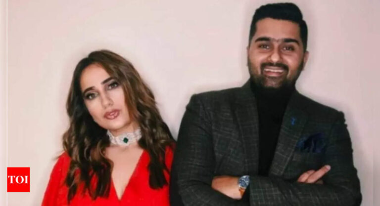Kusha Kapila reveals she was given an ultimatum of just two days to announce divorce with Zorawar Ahluwalia, here’s why | Hindi Movie News – Times of India