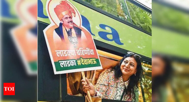 Devendra Fadnavis oath taking today: Nagpur erupts into joy, celebrates its ‘brother who delivers’ | Mumbai News – Times of India