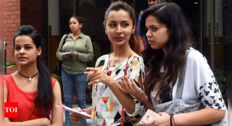 JEE Main 2025 kicks off tomorrow: Key exam day guidelines aspirants must know | – The Times of India