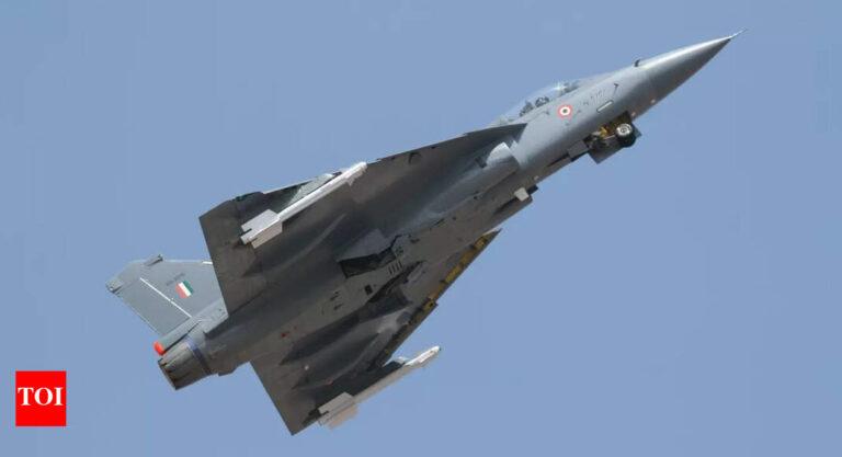 Pitch for big defence industrial corridor: Chandrababu Naidu wants HAL to make combat aircraft in Andhra Pradesh – Times of India