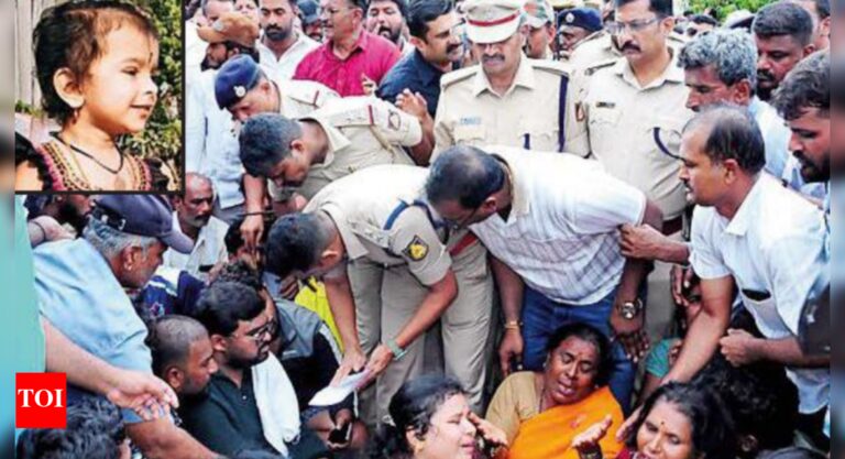 Sudden brake: Karnataka cops stop bike for check, 4-year-old falls & dies | Bengaluru News