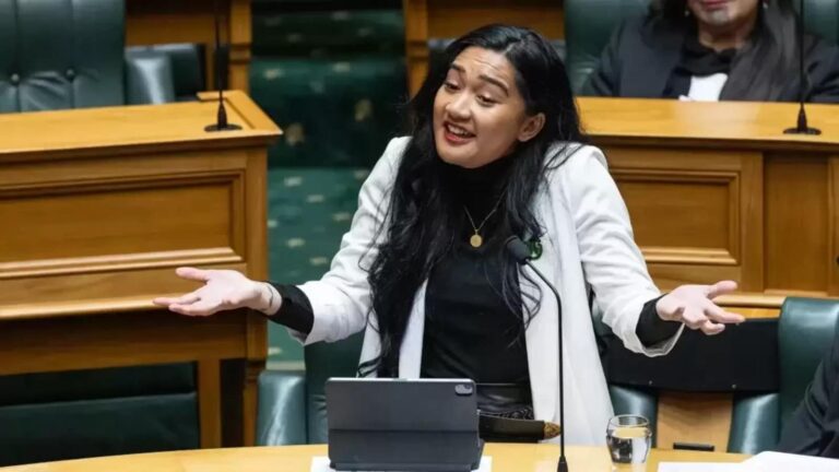 NZ panel urges suspension of 3 Maori MPs, including Hana-Rawhiti Maipi-Clarke, over Haka protest in parliament | Mint