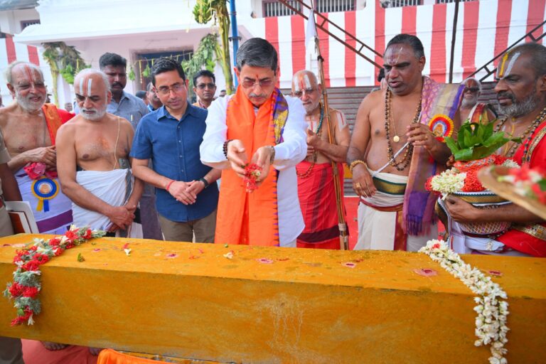 भारत और सनातन धर्म अविभाज्य हैं : राज्यपाल रवि