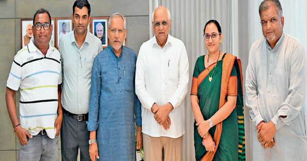 Patan: માખણિયા STPપ્લાન્ટથી સિંચાઈની કેનાલ સુધી ટ્રીટેડ પાણીના નિકાલ બાબતે મુખ્યમંત્રીને રજૂઆત