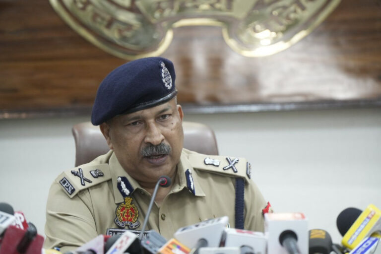 UP DGP Rajiv Krishna Action: अपराधियों के लिए काल बनेगा AI: यूपी के नए DGP राजीव कृष्ण का 10 सूत्रीय एक्शन प्लान | UP DGP Rajiv Krishna Action: AI to Be Nightmare for Criminals: UP New DGP Rajeev Krishna Unveils 10-Point Crime Control Roadmap