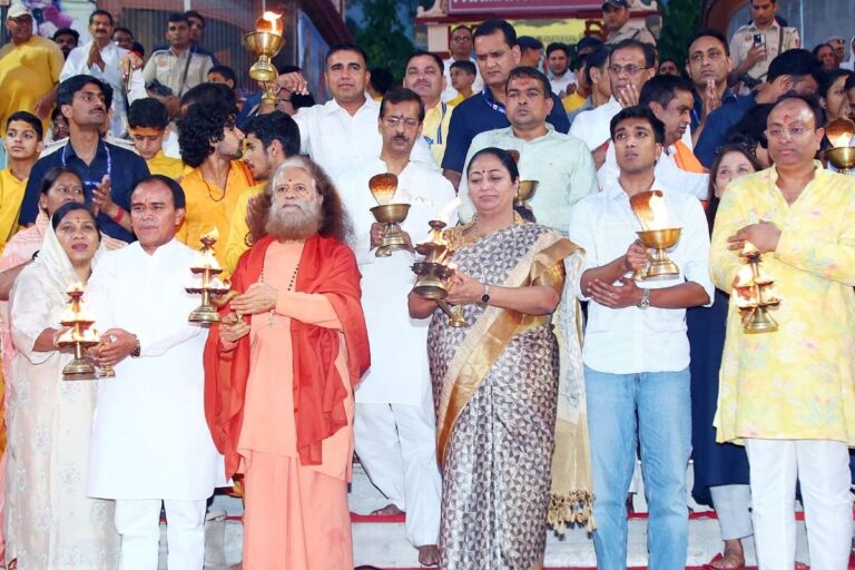 केदारनाथ धाम पहुंची सीएम रेखा गुप्ता ने मांगी खास मनौती, बोलीं-बाबा हमें इतनी शक्ति दें कि… | CM Rekha Gupta Kedarnath Dham prayed for cleaning Yamuna in Delhi