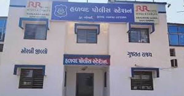 Halvad: કોયબા પાસે ખેડૂત સાથે રૂ.1.22 લાખની લૂંટ, બે સામે ગુનો નોંધાયો